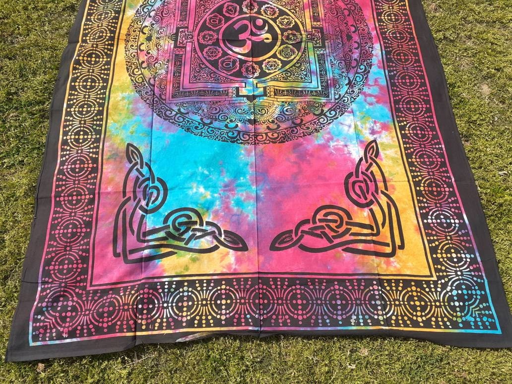 Wall Hanging Poster,Om Tapestry,Spiritual Tapestry, Buddhist Tapestry, Wall Hanging Decor,Meditation Tapesrty,Buddha Wall Decor,Art Hang