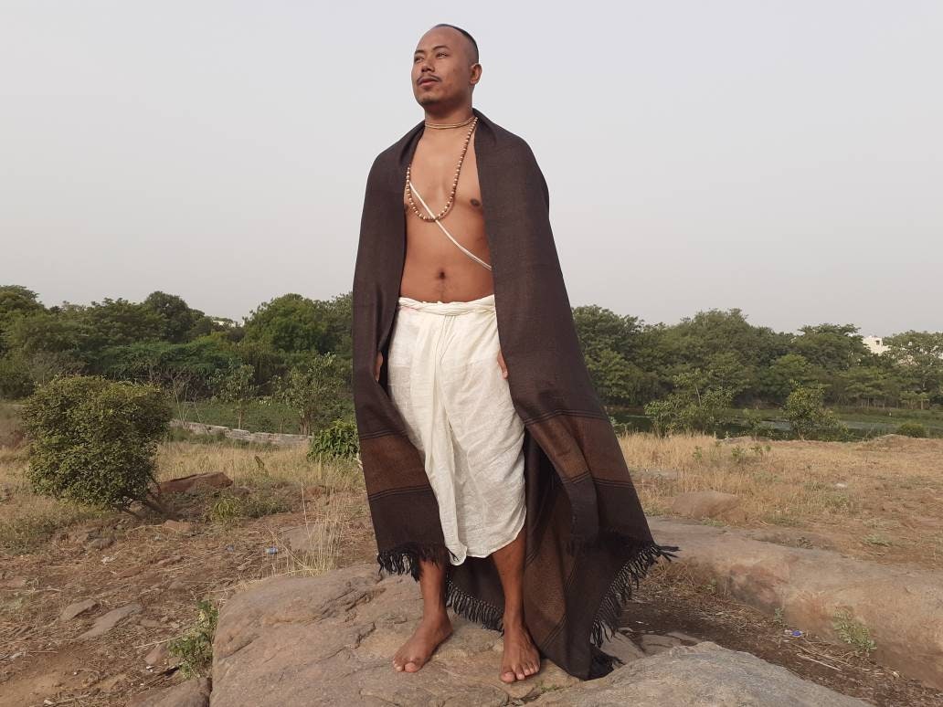 HARI X-Large Handwoven Pure Himalayan Sheep Wool Tantrik Meditation Shawl,Himalayan Prayer Blanket,Indian Wool Prayer Wrap,Ethnic Yoga Shawl