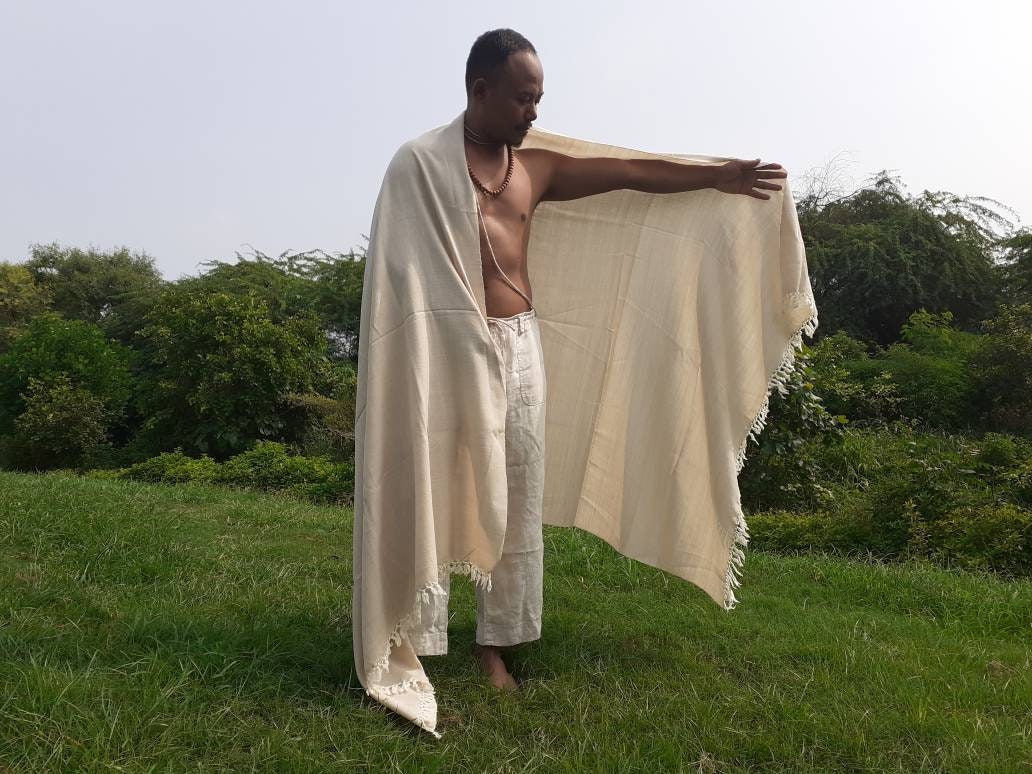 Handwoven Cream Pure Himalayan Sheep Wool Meditation Shawl,Himalayan Prayer Blanket,Kullu Shawl,Ethnic Indian Shawl,Wool Prayer Wrap