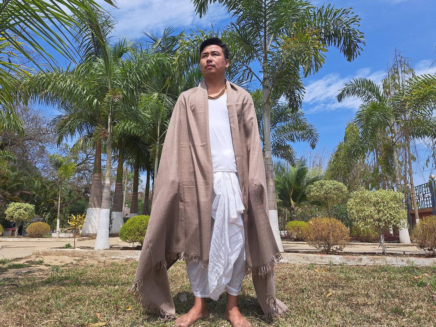Handwoven Brown Pure Himalayan Sheep Wool Meditation Shawl,Himalayan Prayer Blanket,Kullu Shawl,Ethnic Indian Shawl,Wool Prayer Wrap