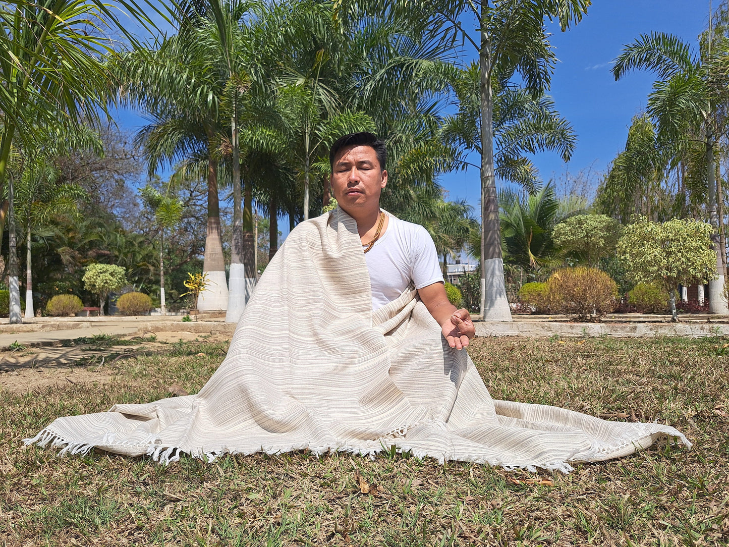 KARMA X-Large Thick Offwhite Handwoven Himalayan Yak Wool Blanket,Yak Meditation Shawl,Tibetan Yak Wool, Tibetan Blanket,Himalayan Yak Wrap