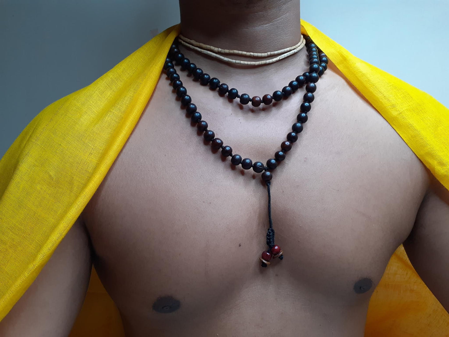 Rosewood Mala Beads Hand Knotted Necklace Buddist Tibetan Prayer Beads108 Beads for Meditation Healing Mantra Chanting Hindu