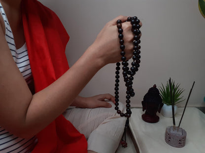 Rosewood Mala Beads Hand Knotted Necklace Buddist Tibetan Prayer Beads108 Beads for Meditation Healing Mantra Chanting Hindu