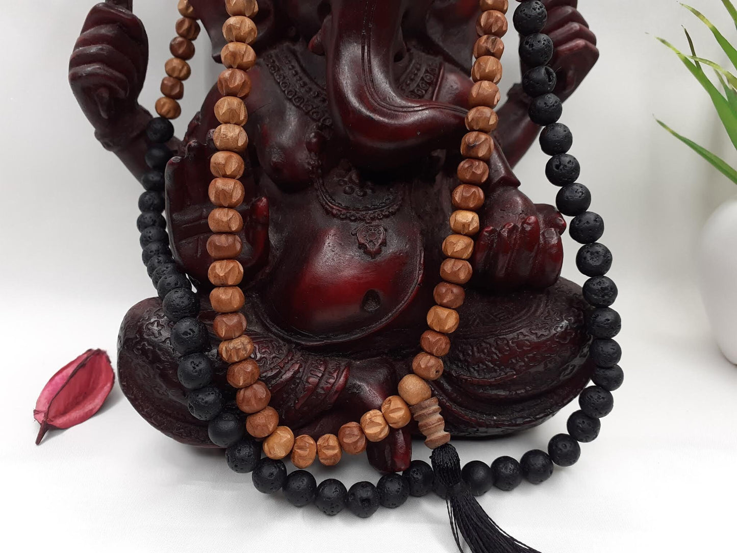 Black lava rock Sandalwood Mala Beads Hand Knotted Necklace Buddist Tibetan Prayer  Beads for Meditation Healing Mantra Chanting Hindu