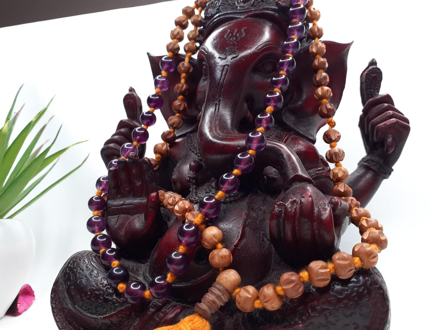 Spiritual Sandalwood Mala, Amethyst Stone ,Wood Prayer Beads,Hand Knotted Necklace,Buddhist Prayer,Meditation Beads,Mantra Chanting Hindu