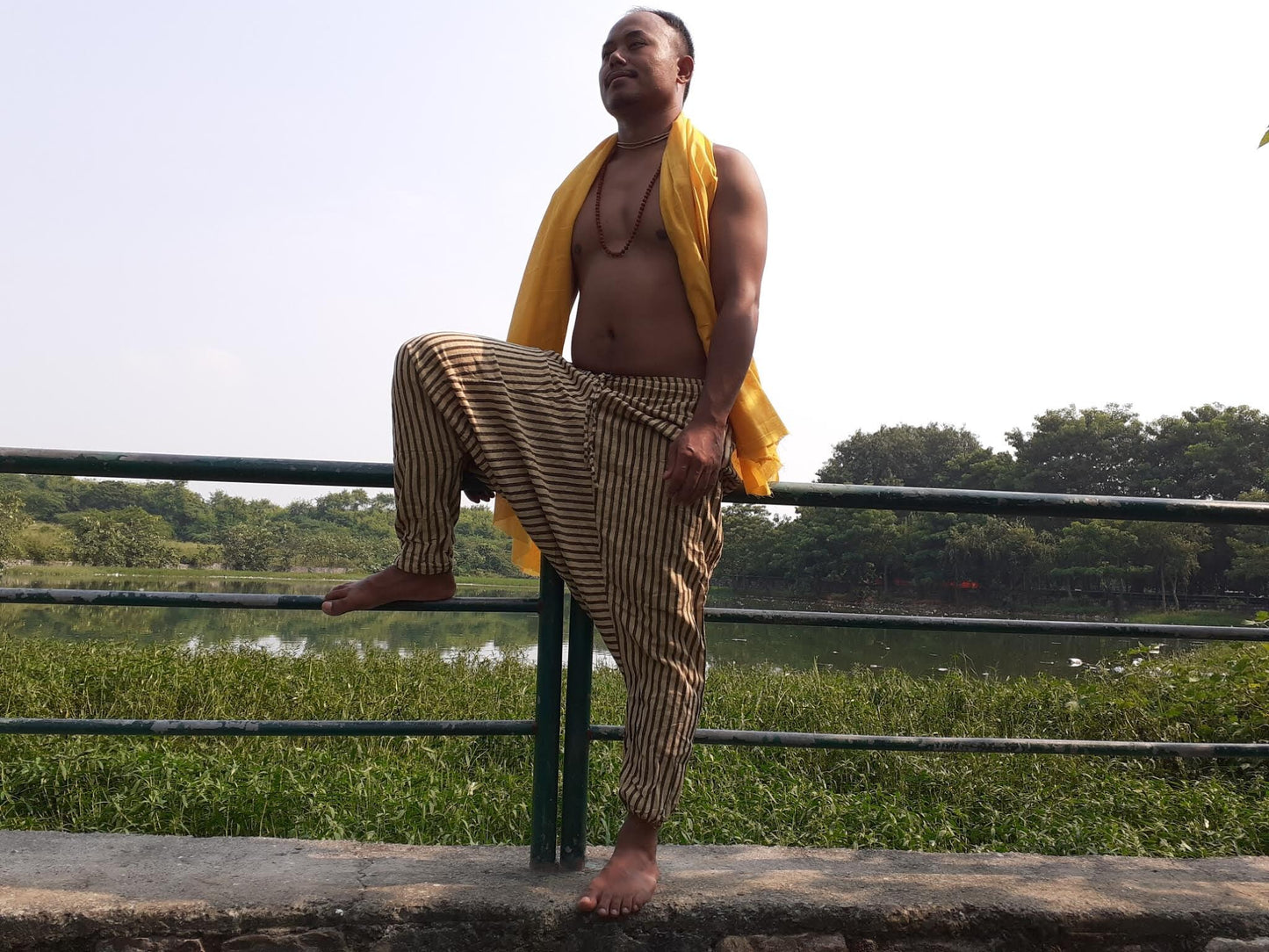 YOGI Mens Cotton Yoga Pants Natural Plant Dyed Pockets Yogi Breathable Gym Straight Trousers Flexible Drawstring,Khadi  Loose harem cloth