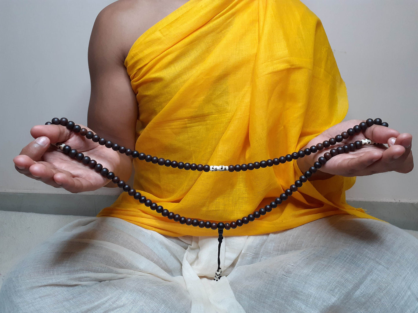 Red Rosewood Mala, Bones Beads, Hand Knotted Necklace,Buddhist Bracelet,Tibetan Prayer Beads,Meditation Tool,Mantra Chanting Hindu