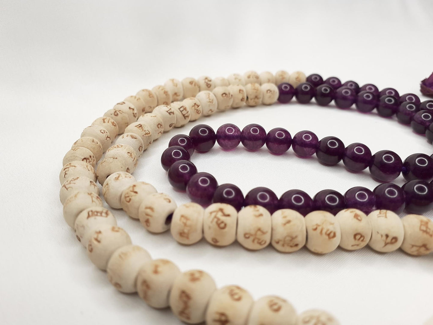 Tulsi Wood Mala,Amethyst Stone Bracelet, Hand Knotted Necklace,Hindu Prayer Bead,Meditation Tools,Hare Krishna Japa Mala,Knotted Wood Rosary