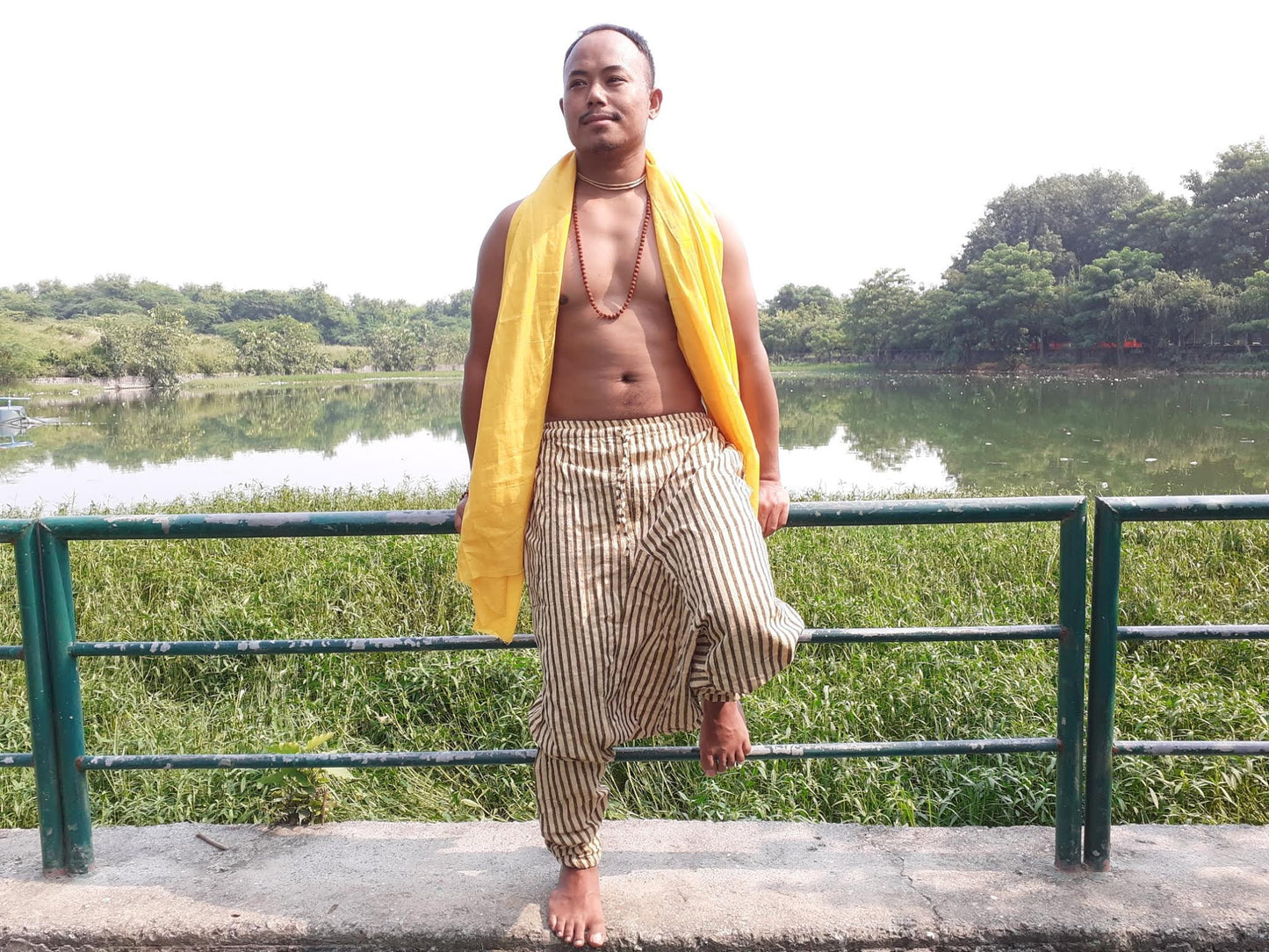 YOGI Mens Cotton Yoga Pants Natural Plant Dyed Pockets Yogi Breathable Gym Straight Trousers Flexible Drawstring,Khadi  Loose harem cloth