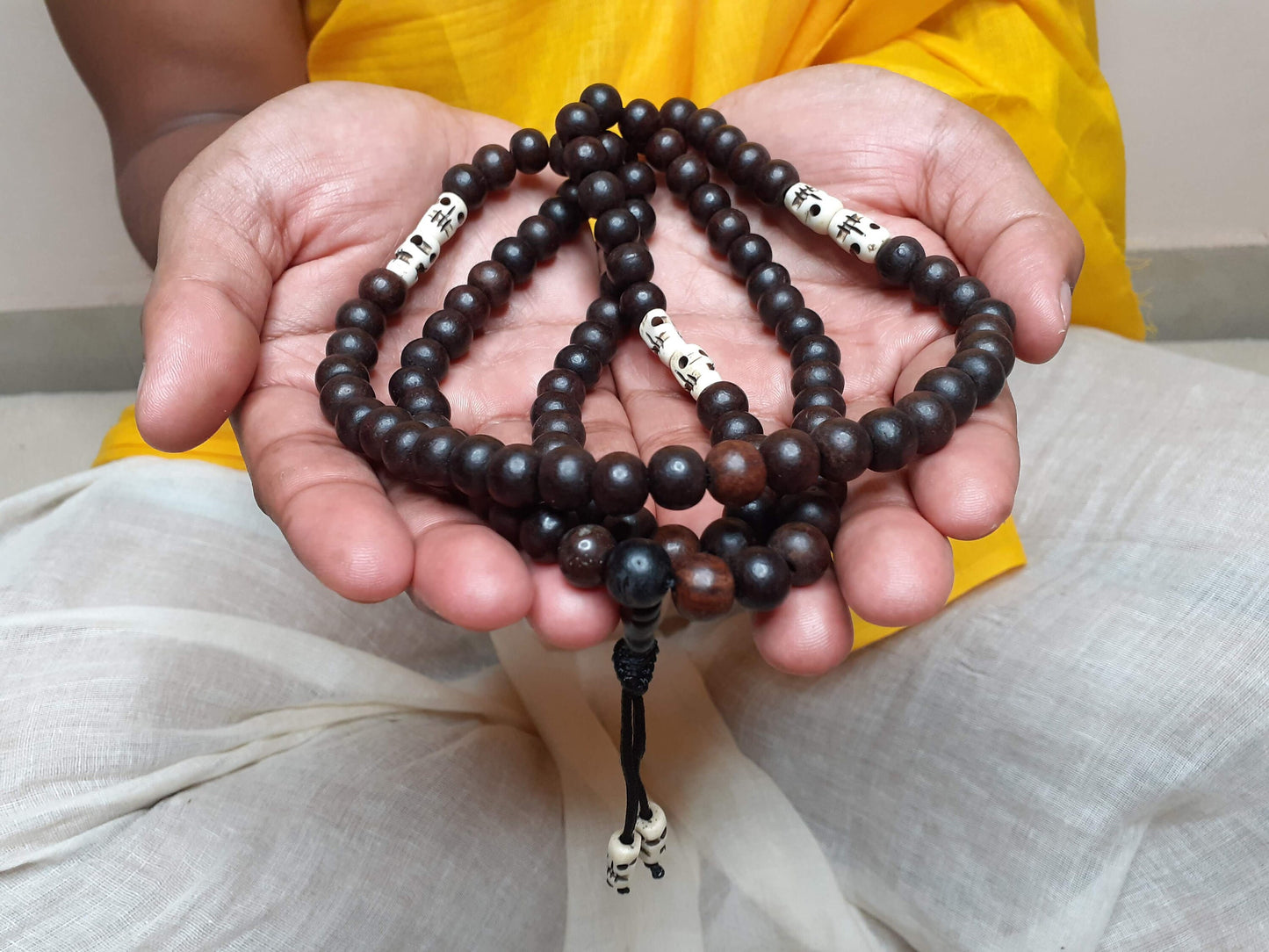 Red Rosewood Mala, Bones Beads, Hand Knotted Necklace,Buddhist Bracelet,Tibetan Prayer Beads,Meditation Tool,Mantra Chanting Hindu