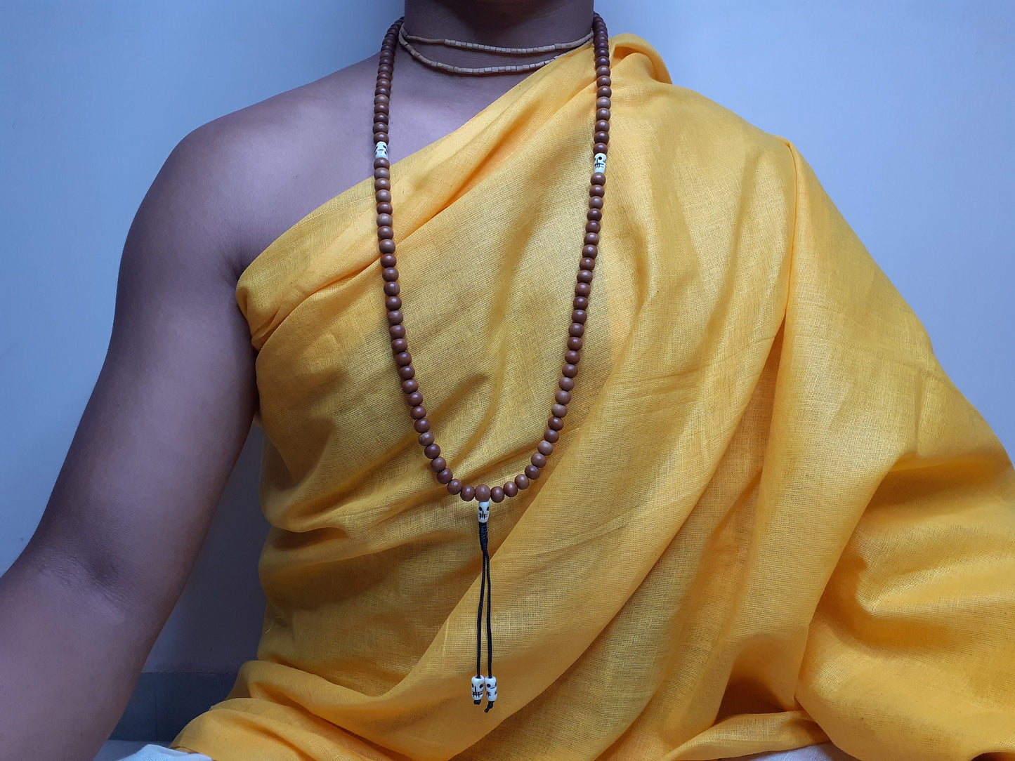 108 Sandalwood Mala, Bones Beads, Hand Knotted Necklace, Buddist Tibetan Prayer , Beads for Meditation, Healing Mantra Chanting Hindu