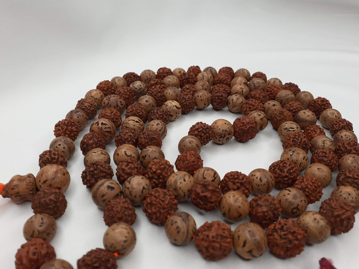 Bodhi and  Rudraksha seeds Mala, Buddhist beads ,Hand Knotted Necklace, Tibetan Prayer,Mantra Chanting Hindu,Meditation tools,Monk bracelet