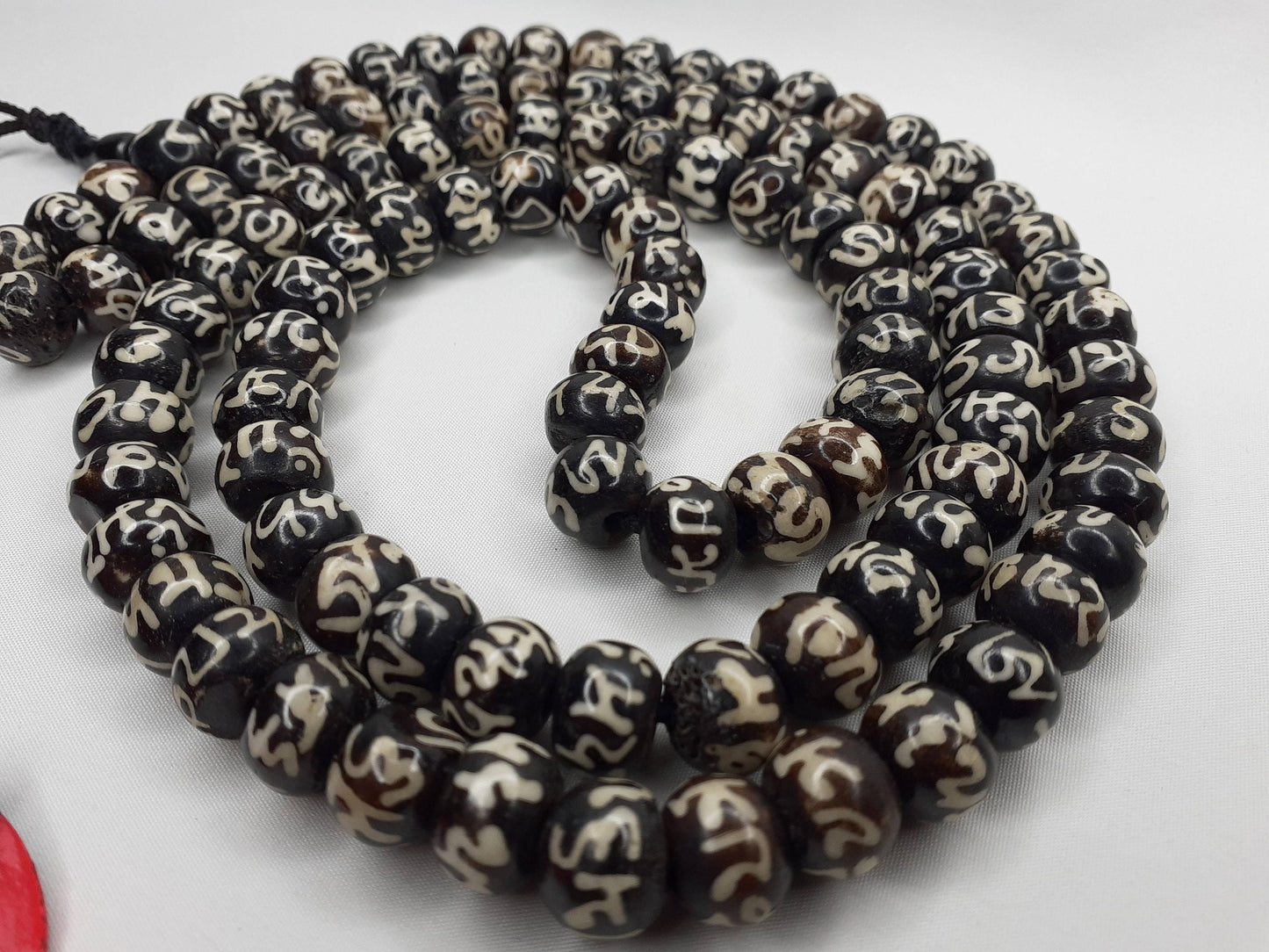 108 Vintage Handcrafted Tibetan Buddhist Mantra Inscribed Bone Beads,Restrung Tibetan Meditation Mala,Bone Necklace,Buddhist Prayer Beads