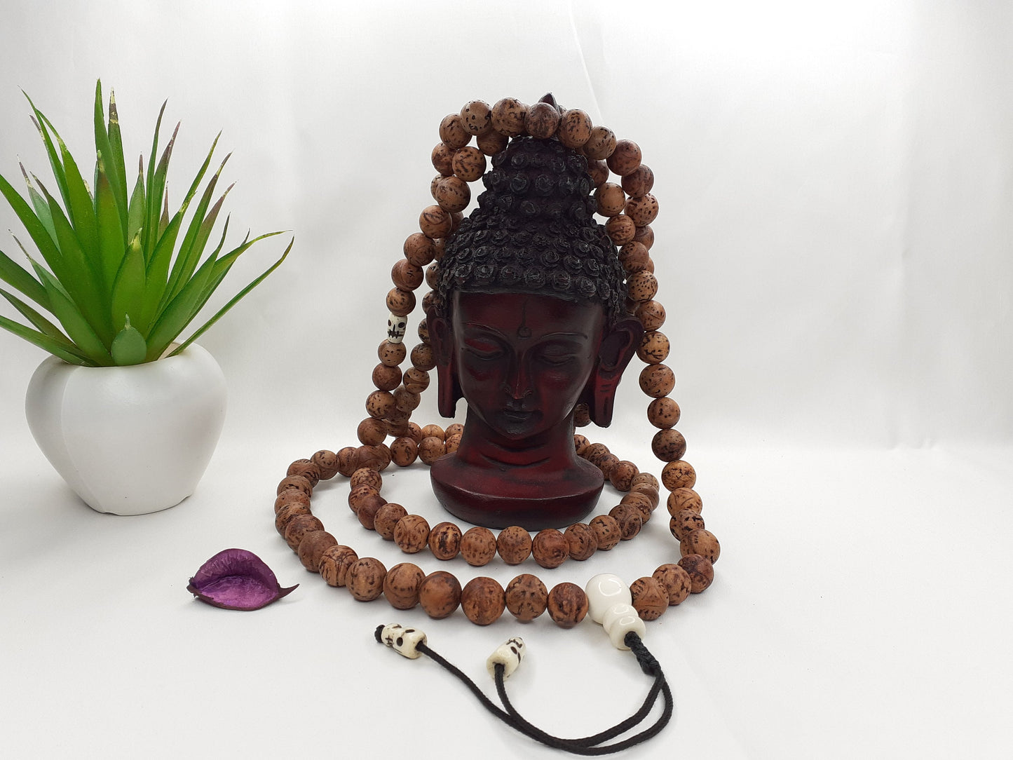 Bodhi Seeds Mala,Buddhist beads,Hand Knotted Necklace,Tibetan Prayer Beads, Budhist Beads,Meditation tools,Monk bracelet,Skull Bone Beads,