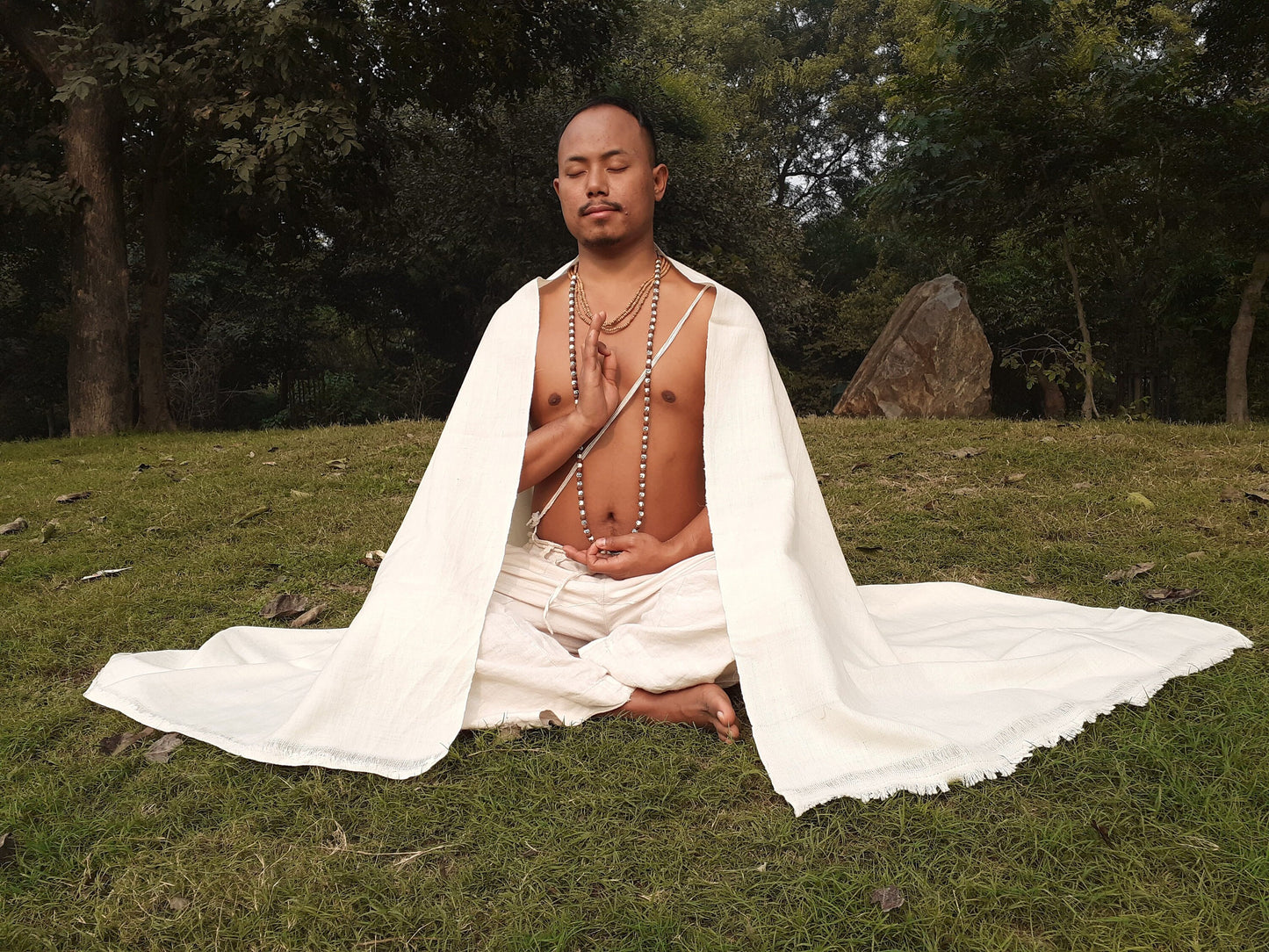 PASHUPATI Handwoven White Authentic Himalayan Yak Meditation Shawl,Yak Wool Prayer Wrap,Himalayan Yak Wool Scarf,Tibetan Yak Wool Prayer Zen