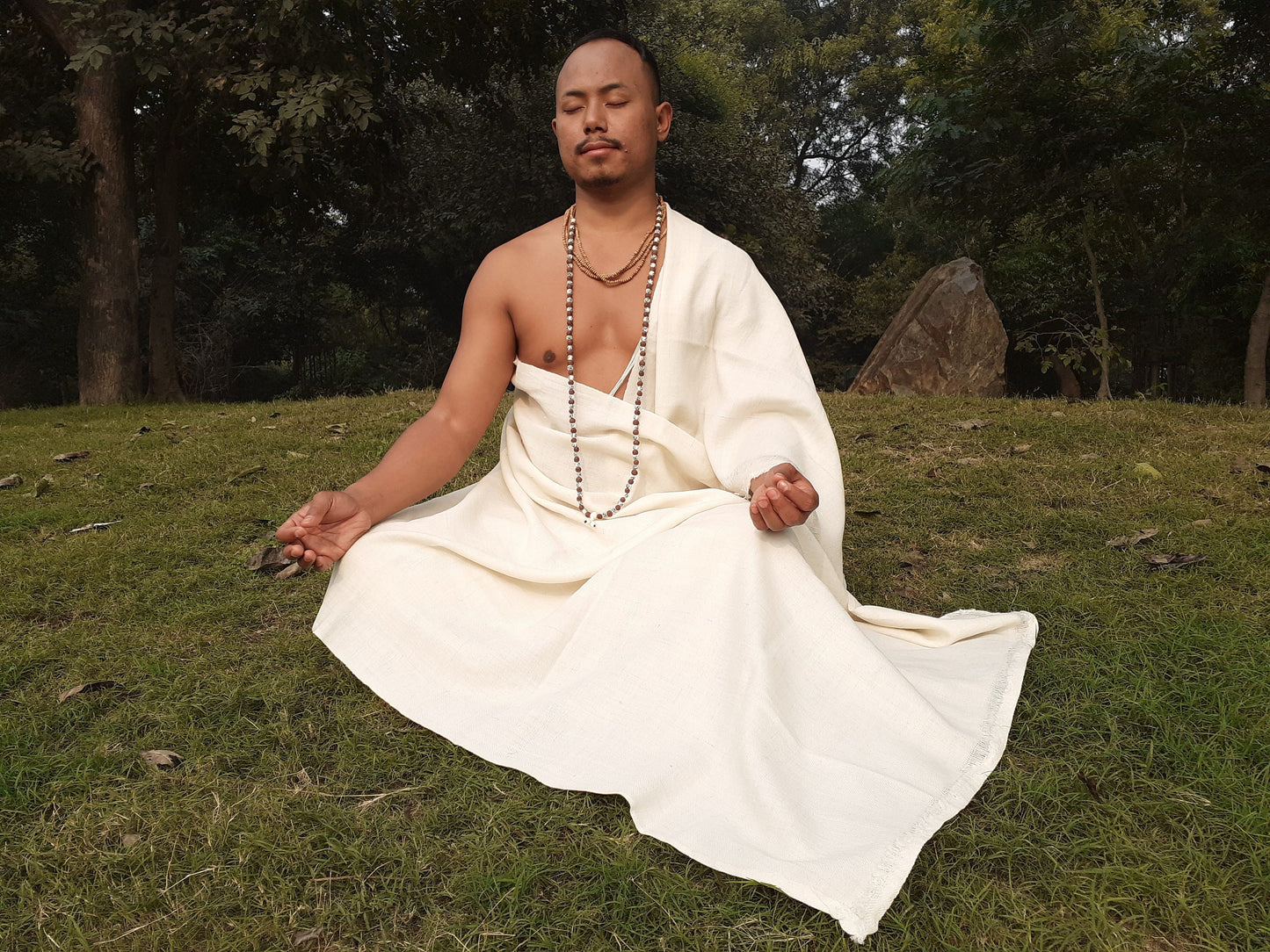 PASHUPATI Handwoven White Authentic Himalayan Yak Meditation Shawl,Yak Wool Prayer Wrap,Himalayan Yak Wool Scarf,Tibetan Yak Wool Prayer Zen