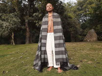 Extra-Large Handwoven Pure Himalayan Wool Meditation Blanket,Wool Meditation Shawl,Ethnic Indian Blanket,Himalayan Wool Prayer Shawl