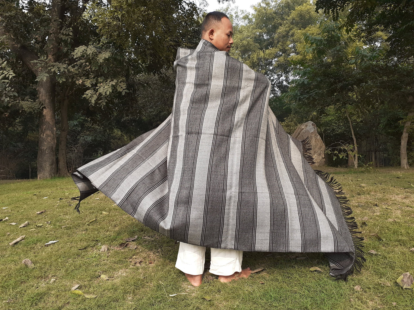 Extra-Large Handwoven Pure Himalayan Wool Meditation Blanket,Wool Meditation Shawl,Ethnic Indian Blanket,Himalayan Wool Prayer Shawl