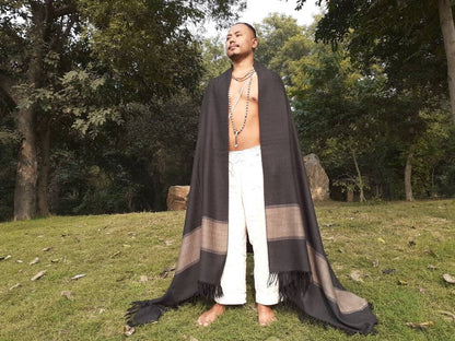 NATARAJ Large Size Pure Himalayan Sheep Wool Meditation Shawl,Ethnic Indian Himalayan Wool Prayer Wrap,Traditional Indian Handwoven Blanket