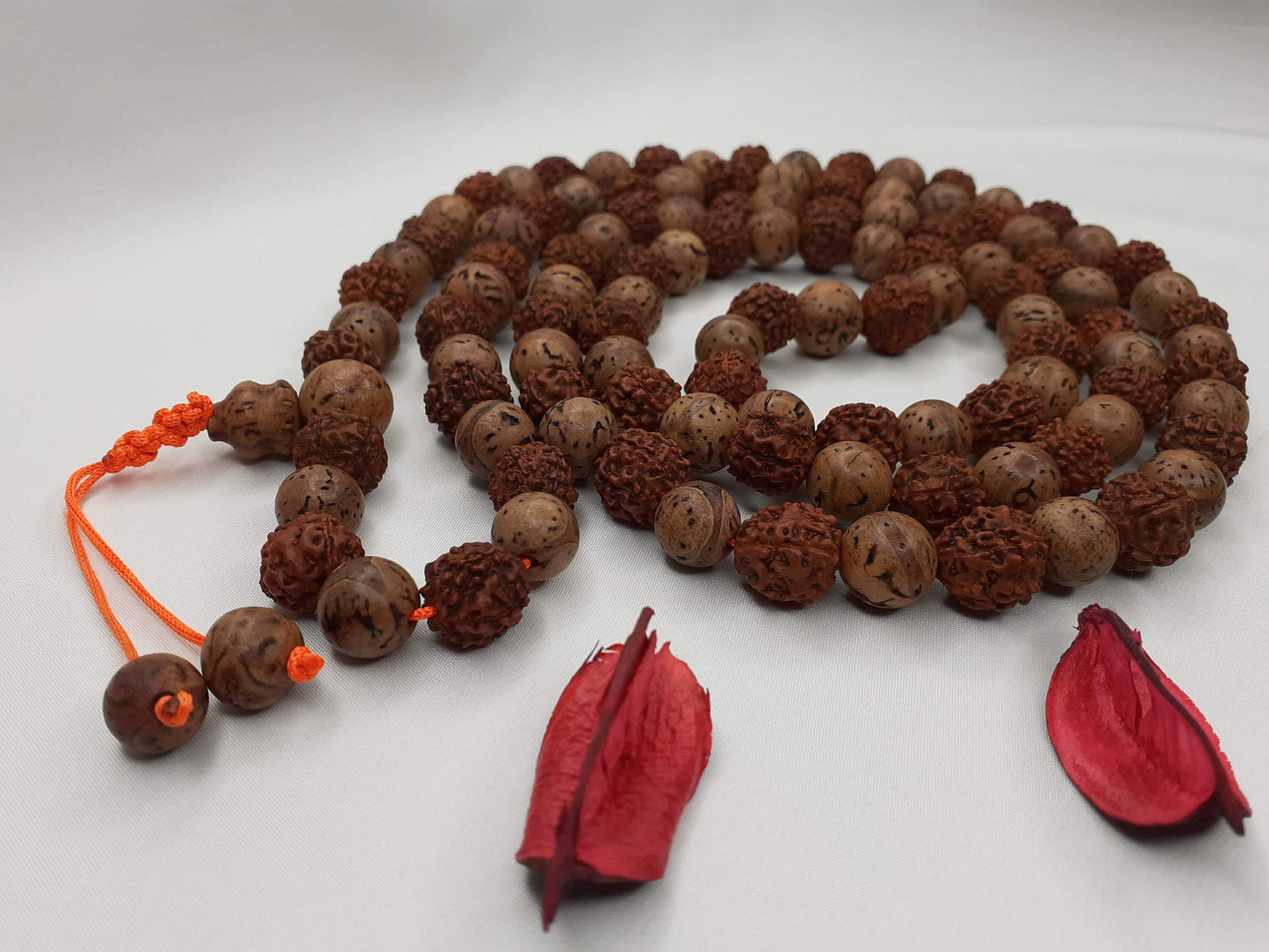 Bodhi and  Rudraksha seeds Mala, Buddhist beads ,Hand Knotted Necklace, Tibetan Prayer,Mantra Chanting Hindu,Meditation tools,Monk bracelet