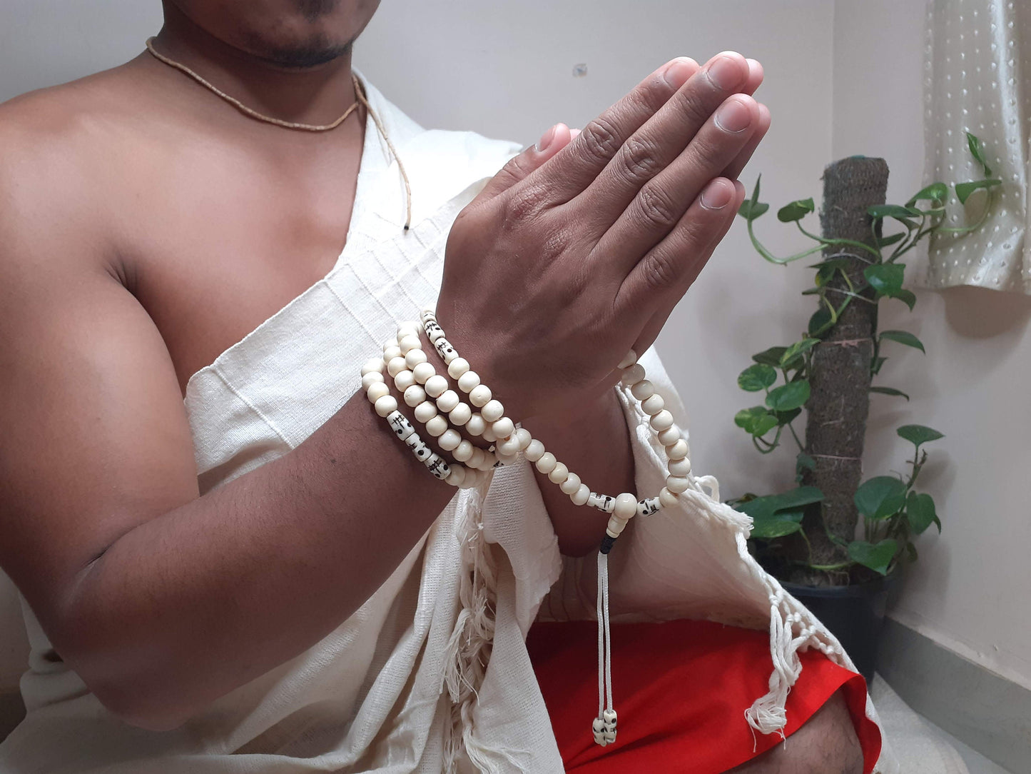 Handcrafted Buddhist White Bone Beads,Meditation Mala, Buddhist Beads,Bone necklace,Ethnic Jewellery,Tibetan Bone Prayer Beads,