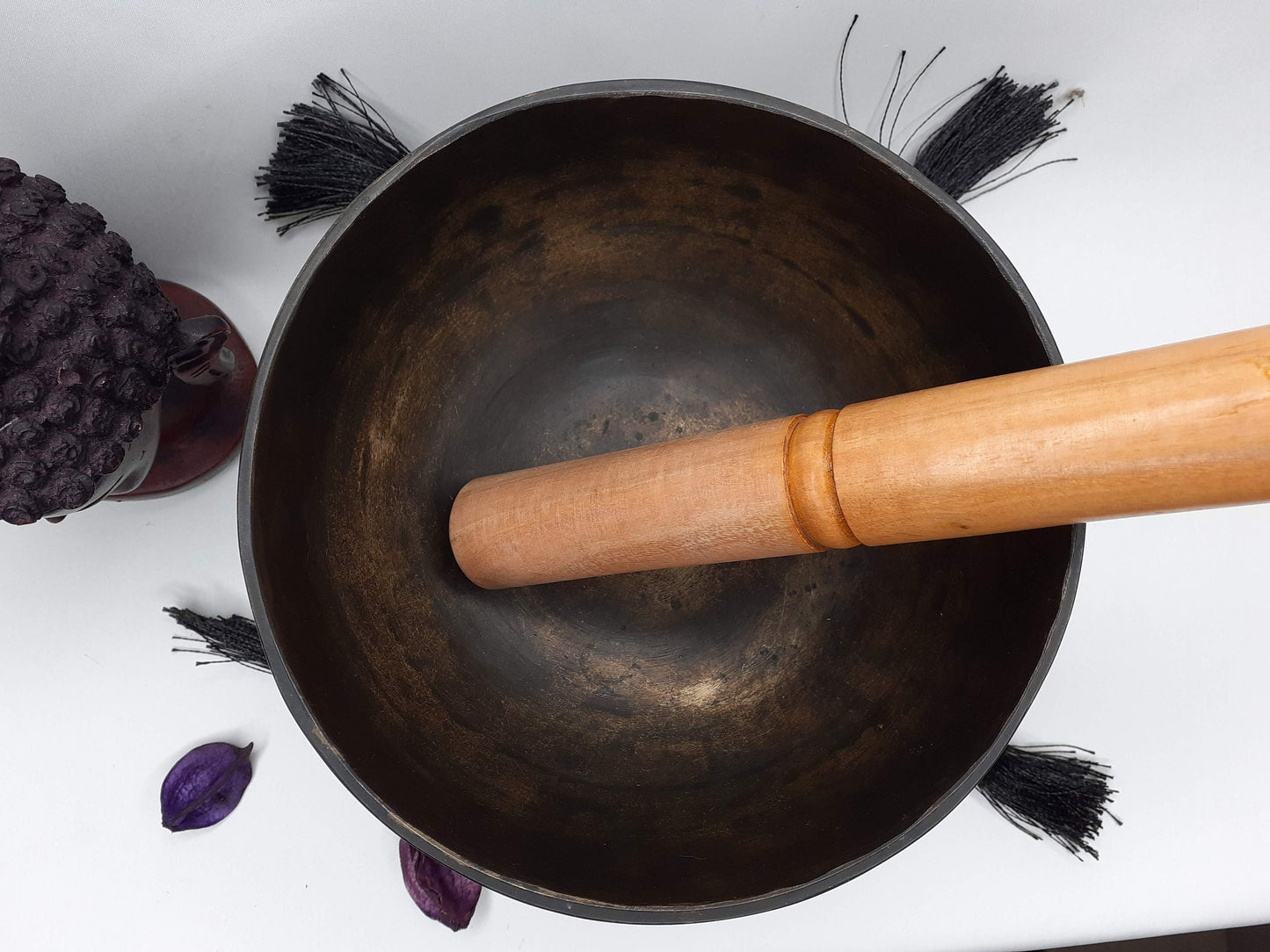 Antique Singing Bowl 5 inch Bowl Handmade Tibetan Singing Bowl of Yoga, Meditation, Chakra Healing, Hand Carved Antique Healing Singing bowl