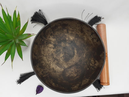 Antique Singing Bowl 5 inch Bowl Handmade Tibetan Singing Bowl of Yoga, Meditation, Chakra Healing, Hand Carved Antique Healing Singing bowl