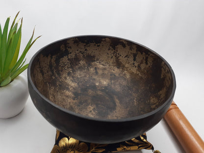 Antique Singing Bowl 5 inch Bowl Handmade Tibetan Singing Bowl of Yoga, Meditation, Chakra Healing, Hand Carved Antique Healing Singing bowl