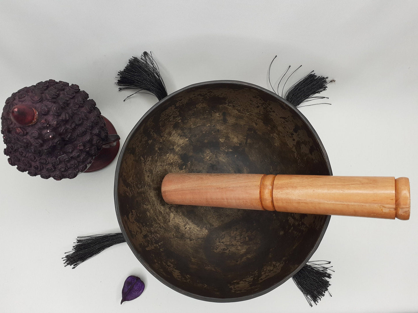Antique Singing Bowl 5 inch Bowl Handmade Tibetan Singing Bowl of Yoga, Meditation, Chakra Healing, Hand Carved Antique Healing Singing bowl