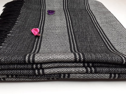 Extra-Large Handwoven Pure Himalayan Wool Meditation Blanket,Wool Meditation Shawl,Ethnic Indian Blanket,Himalayan Wool Prayer Shawl