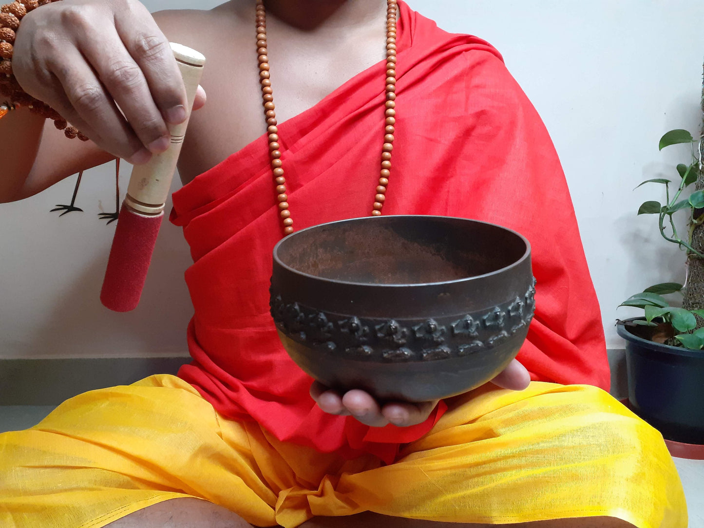 Antique Singing Bowl 5 inch Bowl Handmade Tibetan Singing Bowl of Yoga, Meditation, Chakra Healing, Hand Carved Antique Healing Singing bowl