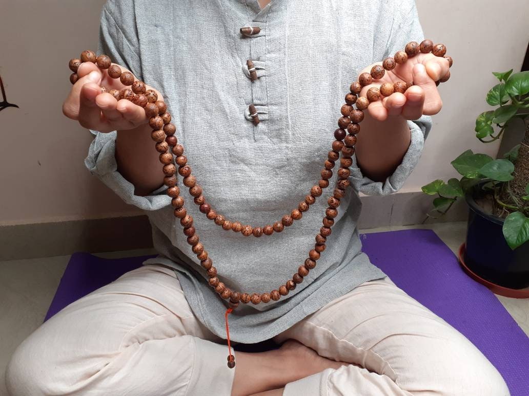 12mm  Old Phoenix One Eye Bodhi Seeds Mala, Buddhist beads,Tibetan Bodhi Beads, Prayer Mala,Nepali Bodhi Seed,