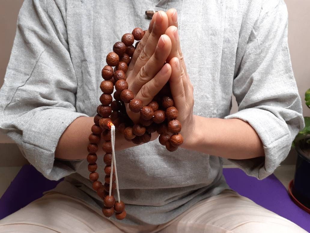 12mm Authentic Naturally Aged Phoenix One Eye Bodhi Seeds Mala,Tibetan Buddhist Bodhi Beads,Monk Prayer Mala,Old Nepali Bodhi Seeds Rosary