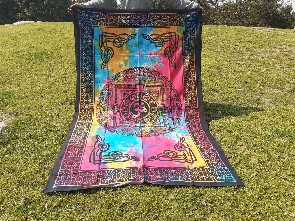 Wall Hanging Poster,Om Tapestry,Spiritual Tapestry, Buddhist Tapestry, Wall Hanging Decor,Meditation Tapesrty,Buddha Wall Decor,Art Hang