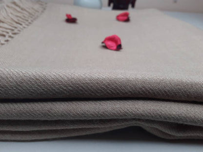 Extra-Large Offwhite Handwoven Pure Himalayan Sheep Wool Meditation Blanket,Ethnic Indian Wool Shawl,Himalayan Wool Prayer Wrap,Kullu Shawl