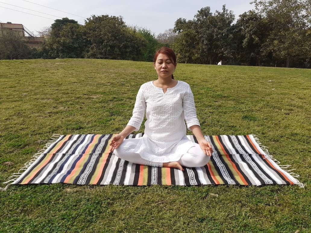 Artisan Organic Cotton Yoga Rugs,Handwoven Meditation Floor Mat,Indian Handloomed Rug,Cotton Yoga Mat,Natural Fibre Rug