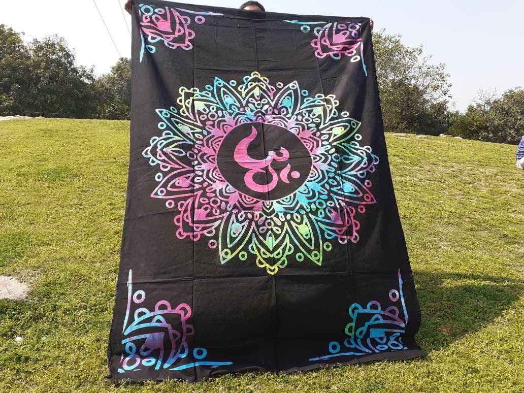Hand Dyed Pure Cotton Om Mandala Spiritual Tapestry, Buddhist Tapestry,Cloth Wall Hanging  Decor,Meditation Tapestry,Zen Hanging Wall Decor