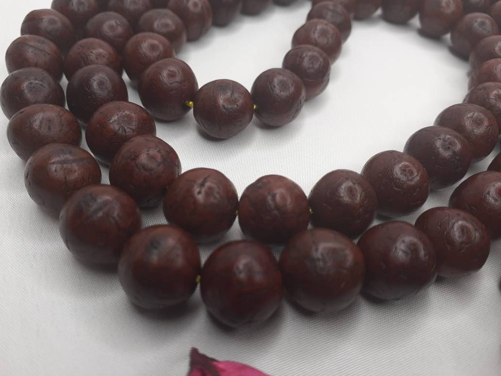 11-12mm  Old Phoenix One Eye Bodhi Seeds Mala, Buddhist beads,Tibetan Bodhi Beads, Prayer Mala,Nepali Bodhi Seed,
