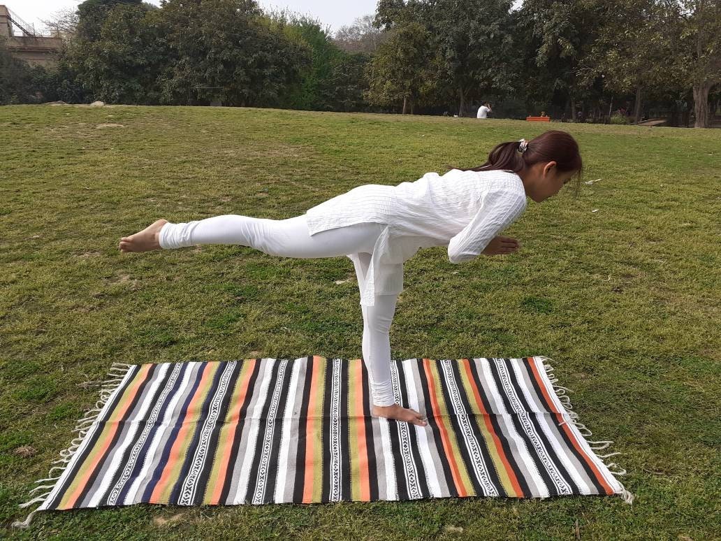 Artisan Organic Cotton Yoga Rugs,Handwoven Meditation Floor Mat,Indian Handloomed Rug,Cotton Yoga Mat,Natural Fibre Rug
