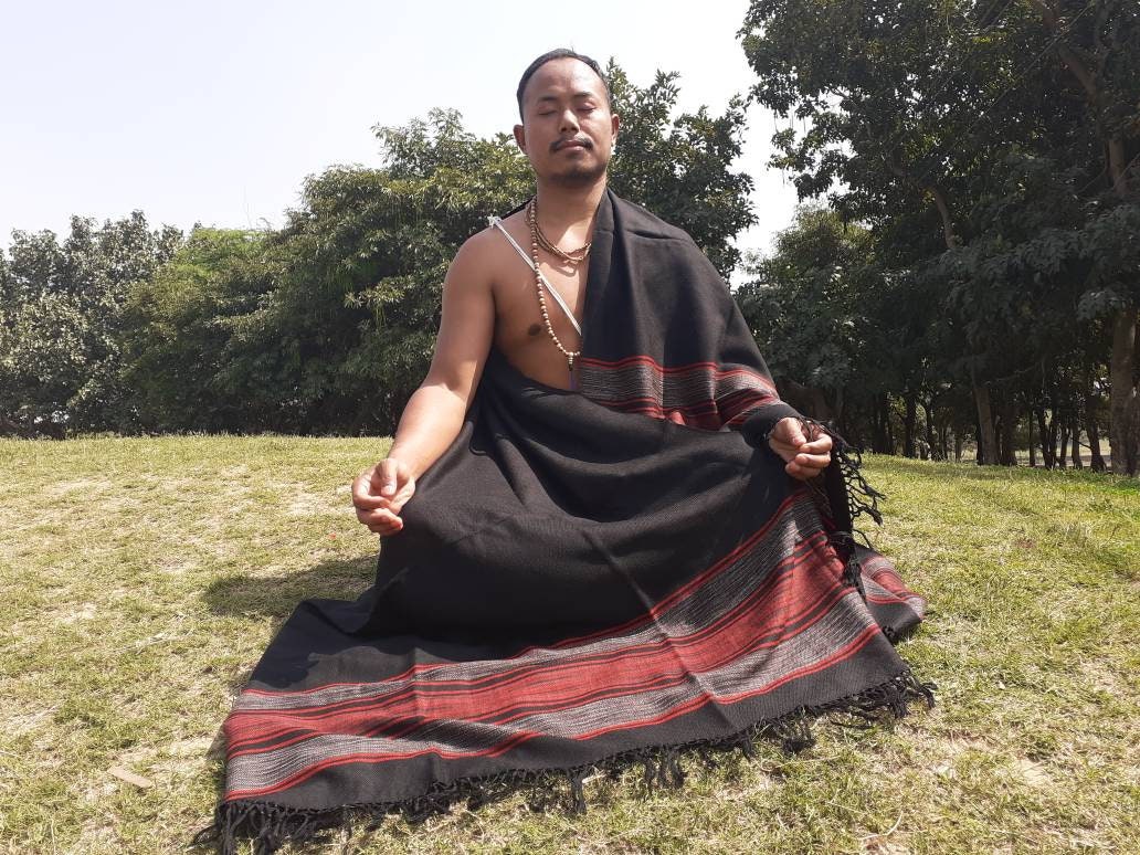 Handwoven Embroidered Himalayan Sheep Wool Meditation Shawl,Himalayan Prayer Blanket,Himalayan Wool,Kullu Shawl,Handmade Indian Prayer Wrap