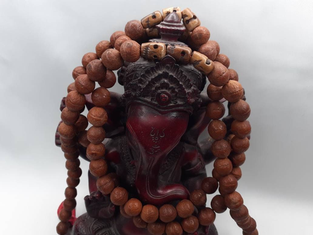 Bodhi Seeds And Skull Bone Beads Mala,Buddhist Prayer  beads,Tibetan Prayer Beads, Meditation tools,Monk bracelet,Skull Bone Beads,