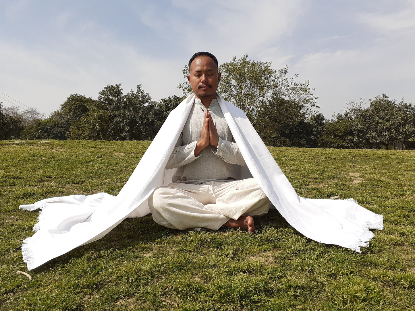 Iyengar Yoga Blanket 100 % Cotton- yoga blanket, Pune blanket, yoga blanket white, yoga blanket thick, yoga blanket for restorative yoga