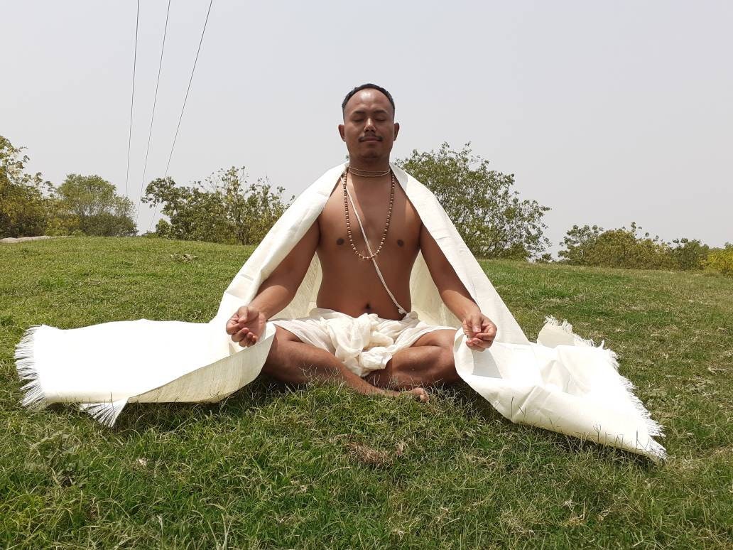 AHIMSA X-Large Traditional Handspun/ Handwoven White Pure Raw Eri Silk Meditation Shawl,Ethical Peace Silk Zen,Non- Violent Silk Prayer Wrap