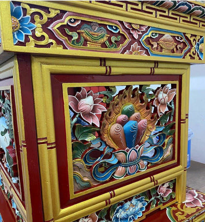 Handcarved And Hand Painted Foldable Wooden Tibetan Buddhist Altar,Tibetan Alter Table,Tibetan Buddhist Altar Desk with Auspicious Symbols,