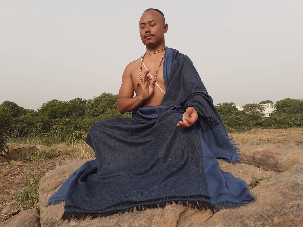 TANTRIK X-Large Handwoven Yogi Himalayan Angora Wool Meditation Shawl,Himalayan Wool Prayer Blanket Ethnic Indian Wool Prayer Wrap,