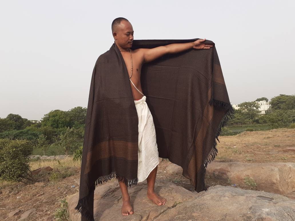 HARI X-Large Handwoven Pure Himalayan Sheep Wool Tantrik Meditation Shawl,Himalayan Prayer Blanket,Indian Wool Prayer Wrap,Ethnic Yoga Shawl