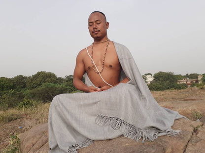 ADITYA X-Large Handwoven Grey Plain Himalayan Sheep Wool Meditation Shawl,Himalayan Prayer Blanket,Wool Prayer Wrap,Ethnic Indian Blanket