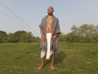 Light Grey Handwoven Himalayan Sheep Wool Meditation Shawl,Ethnic Blanket,Himalayan Wool Blanket,Handmade Indian Shawl,Kullu Shawlullu Shawl