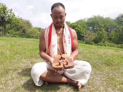 Traditional Himalayan"Yogis" Handcrafted Wooden Slippers for Meditation and Yoga,Unique Carved Wooden Charan Paduka with Floral Designed