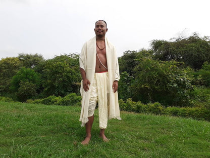 Handwoven Cream Pure Himalayan Sheep Wool Meditation Shawl,Himalayan Prayer Blanket,Kullu Shawl,Ethnic Indian Shawl,Wool Prayer Wrap
